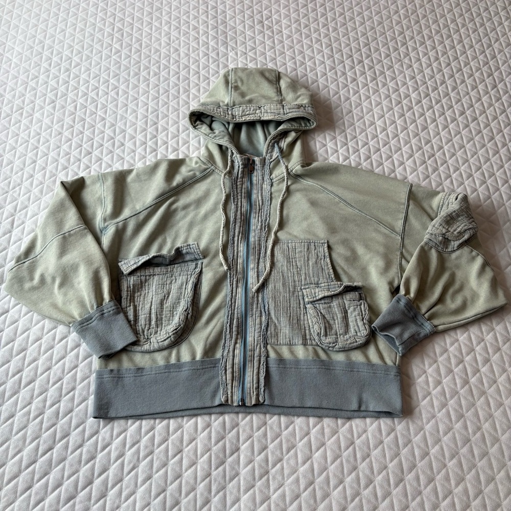 Oli & Hali Women’s Zip Up Hoodie Size Medium Acid Blue Cargo Pockets Street Wear